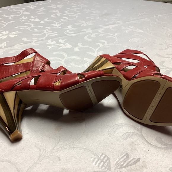 Nine West Leather Open Toe Heels LOOK AT THESE HEELS. STUNNING UNIQUE💃💃💃‼️‼️‼ - Picture 9 of 14